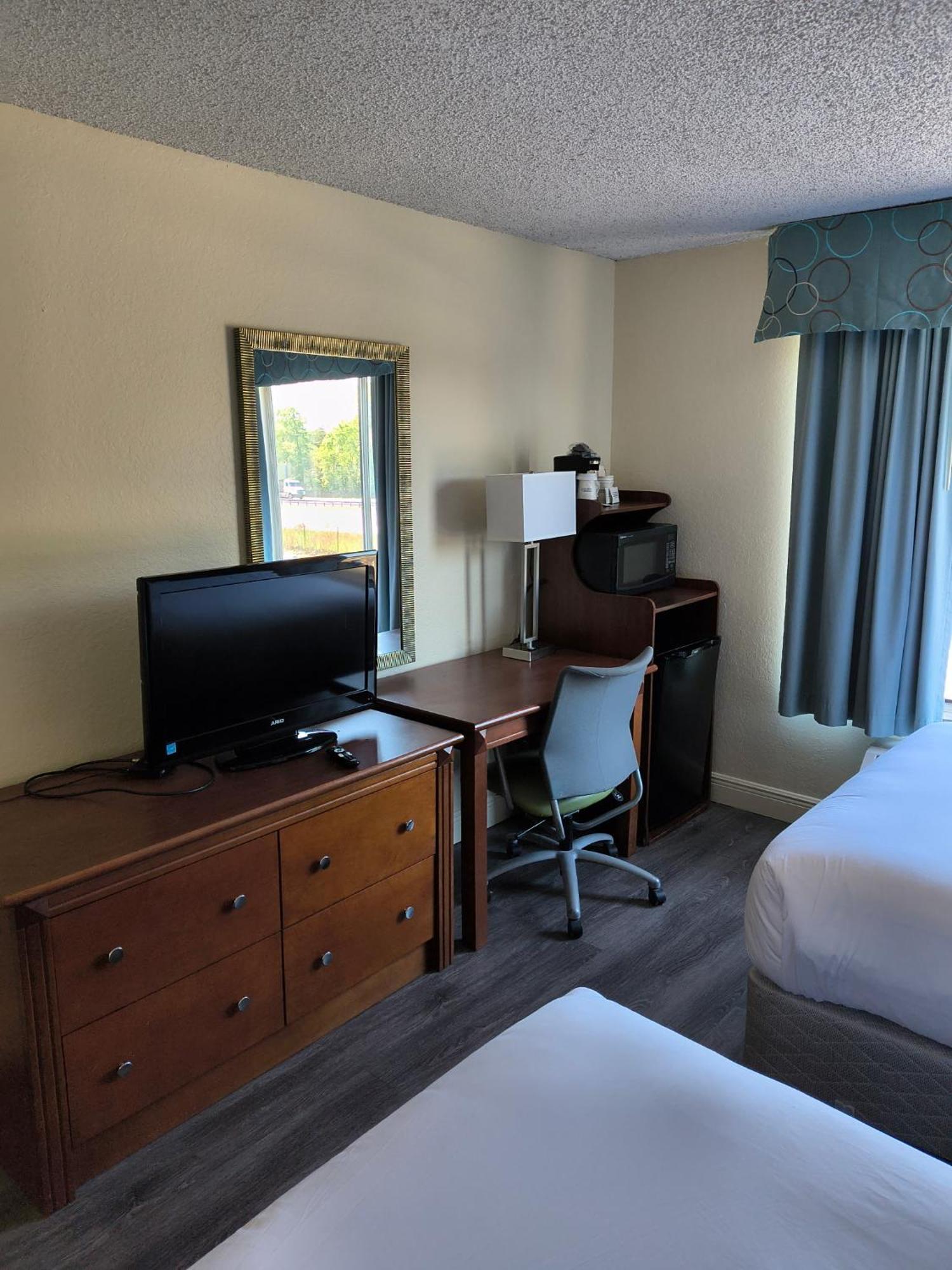 Baymont By Wyndham Gainesville I-75 Pokoj fotografie